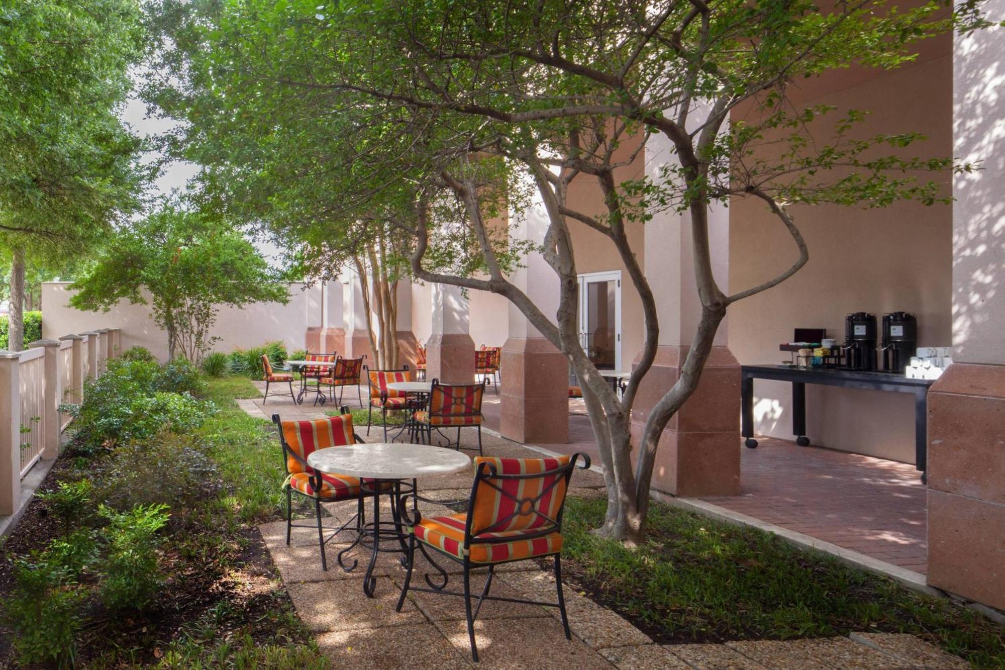 Dallas Marriott Suites Medical/Market Center Extérieur photo