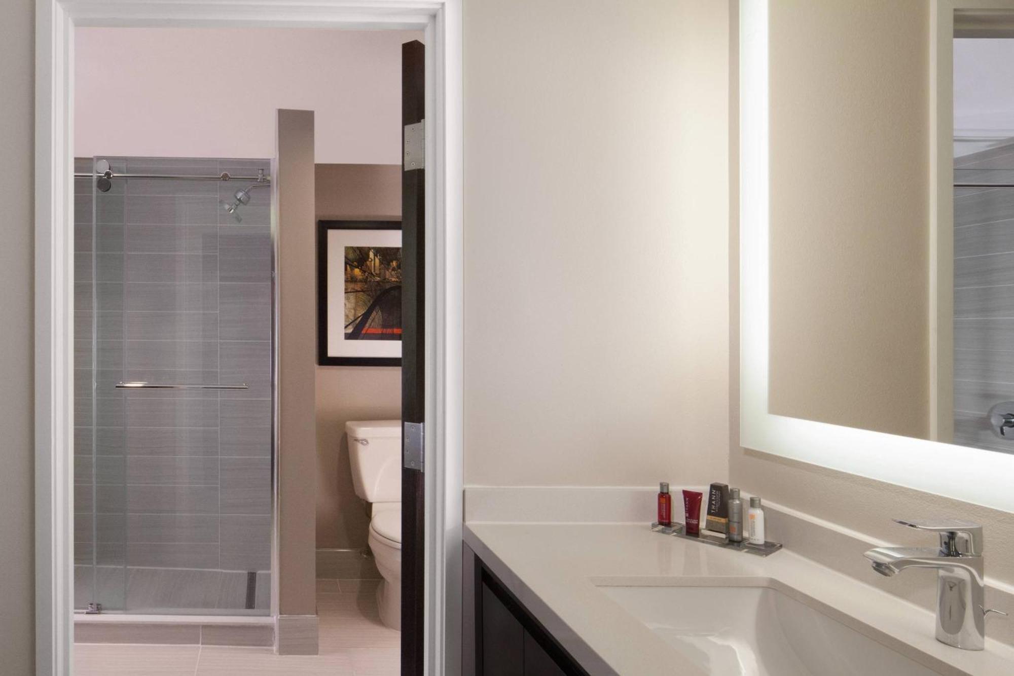 Dallas Marriott Suites Medical/Market Center Extérieur photo