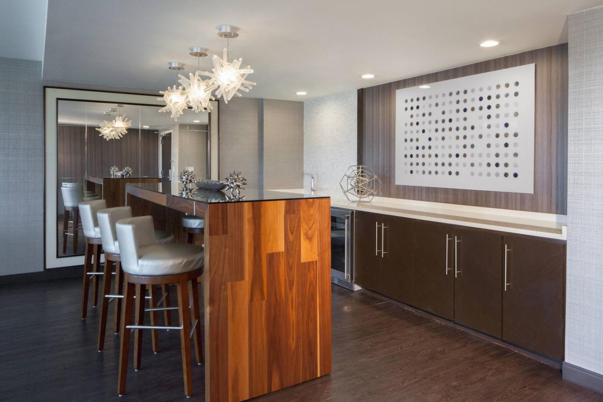 Dallas Marriott Suites Medical/Market Center Extérieur photo